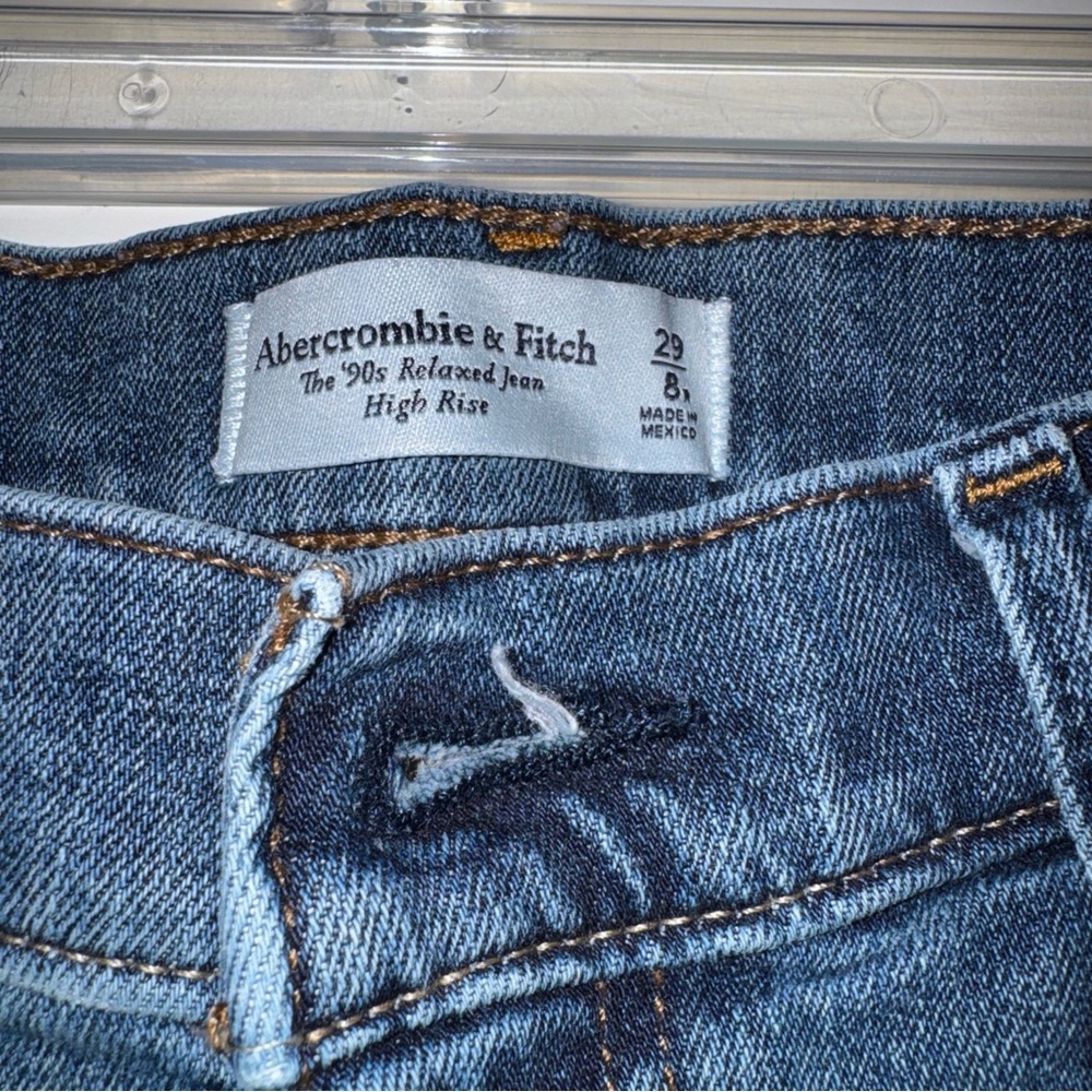 Abercrombie & Fitch Women's Denim Straight Leg Jeans - Picture 3 of 5